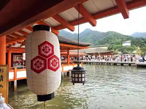 厳島神社(広島県)