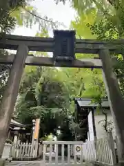 鳥越神社の鳥居