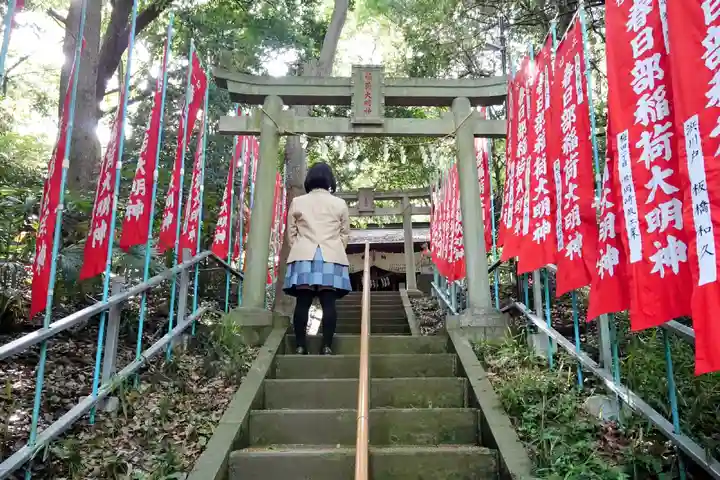春日部八幡神社の鳥居