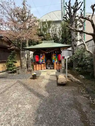 大円寺の{uncategorized: "未分類", other: "その他", undefined: "問題あり", building: "その他建物", grave: "お墓", sacred_gate: "鳥居", guardian: "狛犬", statue: "像", buddha: "仏像", history: "歴史", nature: "自然", garden: "庭園", animal: "動物", pagoda: "塔", temizu: "手水舎", mountain_gate: "山門・神門", sanctuary: "本殿・本堂", subordinate: "末社・摂社", art: "芸術", scenery: "景色", jizo: "地蔵", ema: "絵馬", goshuin: "御朱印", omikuji: "おみくじ", items: "授与品その他", amulet: "お守り", goshuincho: "御朱印帳", eats: "食事", festival: "お祭り", votive_dance: "神楽", shichigosan: "七五三参", wedding: "結婚式", experience: "体験その他", initially: "初詣", around: "周辺", anti_infection: "感染症対策"}
