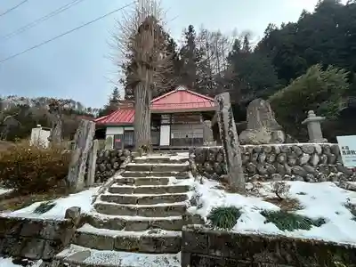 岩井堂(長野県)