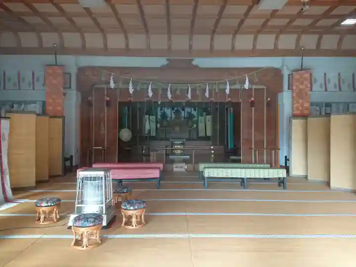 貴嶺宮の本殿・本堂