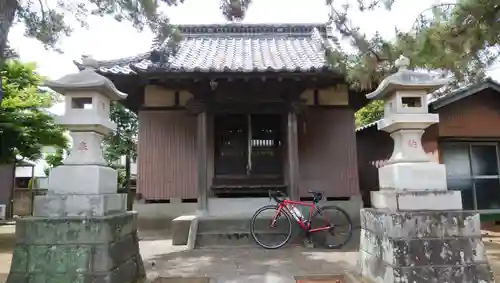 樋野口稲荷神社の本殿