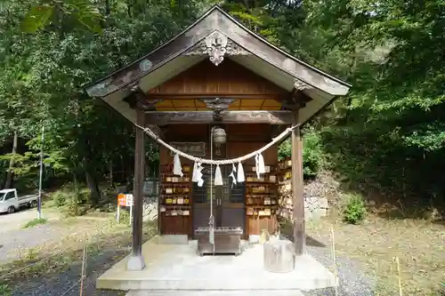 賀茂別雷神社の末社