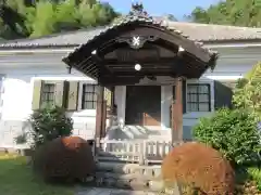 興徳寺の建物その他