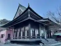 願行寺の本殿・本堂