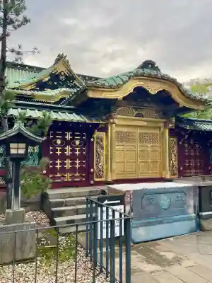 上野東照宮の{uncategorized: "未分類", other: "その他", undefined: "問題あり", building: "その他建物", grave: "お墓", sacred_gate: "鳥居", guardian: "狛犬", statue: "像", buddha: "仏像", history: "歴史", nature: "自然", garden: "庭園", animal: "動物", pagoda: "塔", temizu: "手水舎", mountain_gate: "山門・神門", sanctuary: "本殿・本堂", subordinate: "末社・摂社", art: "芸術", scenery: "景色", jizo: "地蔵", ema: "絵馬", goshuin: "御朱印", omikuji: "おみくじ", items: "授与品その他", amulet: "お守り", goshuincho: "御朱印帳", eats: "食事", festival: "お祭り", votive_dance: "神楽", shichigosan: "七五三参", wedding: "結婚式", experience: "体験その他", initially: "初詣", around: "周辺", anti_infection: "感染症対策"}
