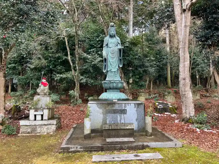 西林寺(兵庫県)