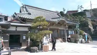 満福寺の本殿・本堂