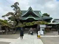 題経寺(柴又帝釈天)の{uncategorized: "未分類", other: "その他", undefined: "問題あり", building: "その他建物", grave: "お墓", sacred_gate: "鳥居", guardian: "狛犬", statue: "像", buddha: "仏像", history: "歴史", nature: "自然", garden: "庭園", animal: "動物", pagoda: "塔", temizu: "手水舎", mountain_gate: "山門・神門", sanctuary: "本殿・本堂", subordinate: "末社・摂社", art: "芸術", scenery: "景色", jizo: "地蔵", ema: "絵馬", goshuin: "御朱印", omikuji: "おみくじ", items: "授与品その他", amulet: "お守り", goshuincho: "御朱印帳", eats: "食事", festival: "お祭り", votive_dance: "神楽", shichigosan: "七五三参", wedding: "結婚式", experience: "体験その他", initially: "初詣", around: "周辺", anti_infection: "感染症対策"}