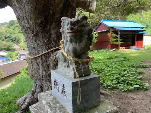 武内神社の狛犬