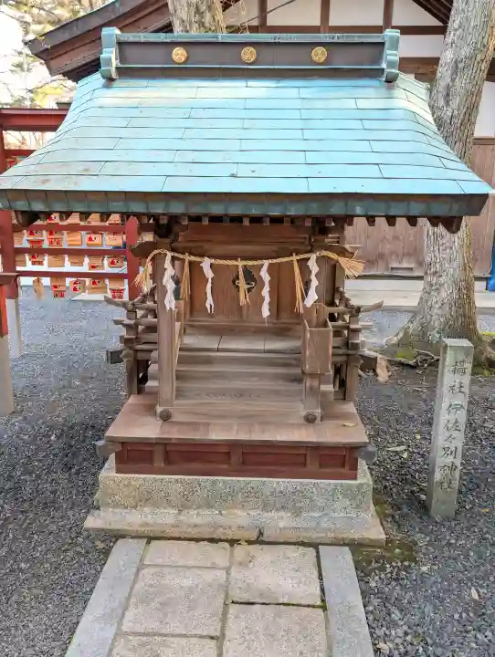 氣比神宮の{uncategorized: "未分類", other: "その他", undefined: "問題あり", building: "その他建物", grave: "お墓", sacred_gate: "鳥居", guardian: "狛犬", statue: "像", buddha: "仏像", history: "歴史", nature: "自然", garden: "庭園", animal: "動物", pagoda: "塔", temizu: "手水舎", mountain_gate: "山門・神門", sanctuary: "本殿・本堂", subordinate: "末社・摂社", art: "芸術", scenery: "景色", jizo: "地蔵", ema: "絵馬", goshuin: "御朱印", omikuji: "おみくじ", items: "授与品その他", amulet: "お守り", goshuincho: "御朱印帳", eats: "食事", festival: "お祭り", votive_dance: "神楽", shichigosan: "七五三参", wedding: "結婚式", experience: "体験その他", initially: "初詣", around: "周辺", anti_infection: "感染症対策"}