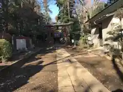 茂侶神社(三輪茂侶神社)の鳥居