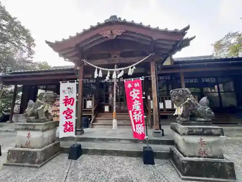 淡島神社の{uncategorized: "未分類", other: "その他", undefined: "問題あり", building: "その他建物", grave: "お墓", sacred_gate: "鳥居", guardian: "狛犬", statue: "像", buddha: "仏像", history: "歴史", nature: "自然", garden: "庭園", animal: "動物", pagoda: "塔", temizu: "手水舎", mountain_gate: "山門・神門", sanctuary: "本殿・本堂", subordinate: "末社・摂社", art: "芸術", scenery: "景色", jizo: "地蔵", ema: "絵馬", goshuin: "御朱印", omikuji: "おみくじ", items: "授与品その他", amulet: "お守り", goshuincho: "御朱印帳", eats: "食事", festival: "お祭り", votive_dance: "神楽", shichigosan: "七五三参", wedding: "結婚式", experience: "体験その他", initially: "初詣", around: "周辺", anti_infection: "感染症対策"}