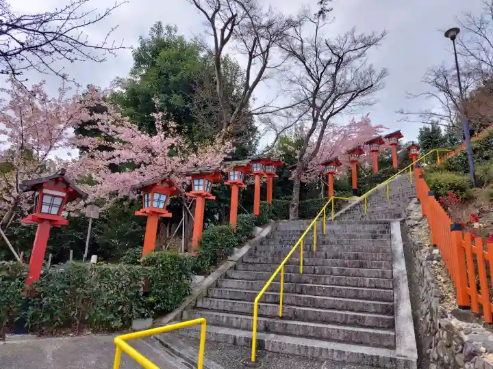 建勲神社の{uncategorized: "未分類", other: "その他", undefined: "問題あり", building: "その他建物", grave: "お墓", sacred_gate: "鳥居", guardian: "狛犬", statue: "像", buddha: "仏像", history: "歴史", nature: "自然", garden: "庭園", animal: "動物", pagoda: "塔", temizu: "手水舎", mountain_gate: "山門・神門", sanctuary: "本殿・本堂", subordinate: "末社・摂社", art: "芸術", scenery: "景色", jizo: "地蔵", ema: "絵馬", goshuin: "御朱印", omikuji: "おみくじ", items: "授与品その他", amulet: "お守り", goshuincho: "御朱印帳", eats: "食事", festival: "お祭り", votive_dance: "神楽", shichigosan: "七五三参", wedding: "結婚式", experience: "体験その他", initially: "初詣", around: "周辺", anti_infection: "感染症対策"}