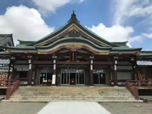 神明神社の本殿