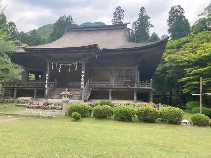 若狭神宮寺の本殿・本堂