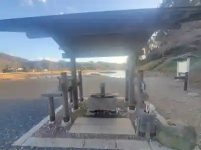 樺崎八幡宮の手水舎