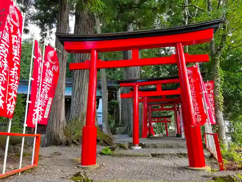 飛驒一宮水無神社の末社・摂社