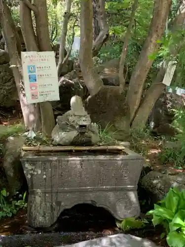 渋川八幡宮の手水