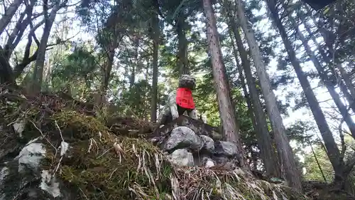 三峯神社の狛犬