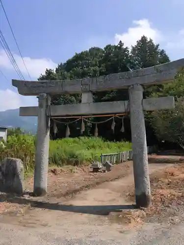 二所神社の鳥居