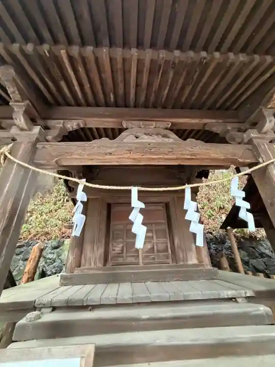彌榮神社の{uncategorized: "未分類", other: "その他", undefined: "問題あり", building: "その他建物", grave: "お墓", sacred_gate: "鳥居", guardian: "狛犬", statue: "像", buddha: "仏像", history: "歴史", nature: "自然", garden: "庭園", animal: "動物", pagoda: "塔", temizu: "手水舎", mountain_gate: "山門・神門", sanctuary: "本殿・本堂", subordinate: "末社・摂社", art: "芸術", scenery: "景色", jizo: "地蔵", ema: "絵馬", goshuin: "御朱印", omikuji: "おみくじ", items: "授与品その他", amulet: "お守り", goshuincho: "御朱印帳", eats: "食事", festival: "お祭り", votive_dance: "神楽", shichigosan: "七五三参", wedding: "結婚式", experience: "体験その他", initially: "初詣", around: "周辺", anti_infection: "感染症対策"}