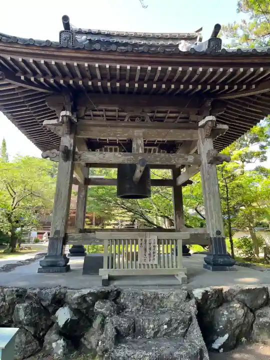 國分寺の{uncategorized: "未分類", other: "その他", undefined: "問題あり", building: "その他建物", grave: "お墓", sacred_gate: "鳥居", guardian: "狛犬", statue: "像", buddha: "仏像", history: "歴史", nature: "自然", garden: "庭園", animal: "動物", pagoda: "塔", temizu: "手水舎", mountain_gate: "山門・神門", sanctuary: "本殿・本堂", subordinate: "末社・摂社", art: "芸術", scenery: "景色", jizo: "地蔵", ema: "絵馬", goshuin: "御朱印", omikuji: "おみくじ", items: "授与品その他", amulet: "お守り", goshuincho: "御朱印帳", eats: "食事", festival: "お祭り", votive_dance: "神楽", shichigosan: "七五三参", wedding: "結婚式", experience: "体験その他", initially: "初詣", around: "周辺", anti_infection: "感染症対策"}