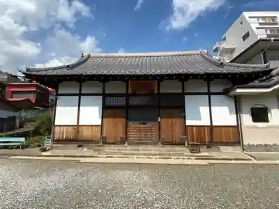 薬王寺の本殿・本堂