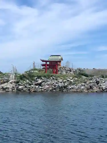 弁天島の厳島神社(青森県)