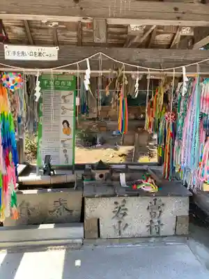 稗田野神社(薭田野神社)の手水舎