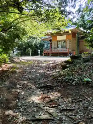 出羽神社の本殿・本堂