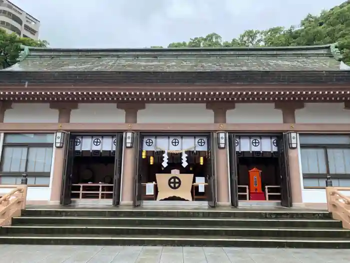 照國神社の本殿