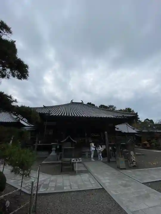 大興寺の本殿・本堂