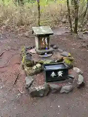 新屋山神社奥宮(山梨県)