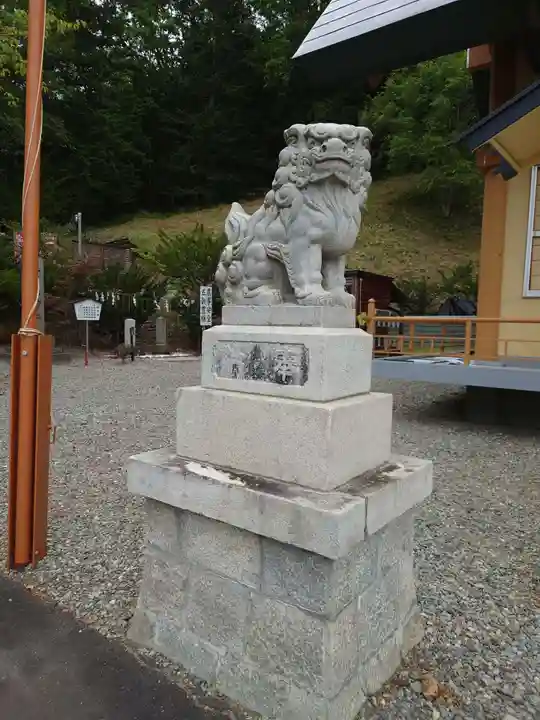 浦幌神社・乳神神社の狛犬