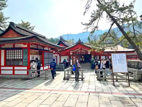 厳島神社(広島県)