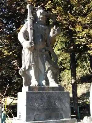 岩殿山安楽寺(吉見観音)の像