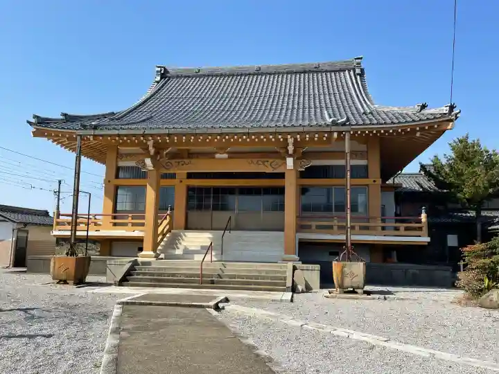 徳善寺の{uncategorized: "未分類", other: "その他", undefined: "問題あり", building: "その他建物", grave: "お墓", sacred_gate: "鳥居", guardian: "狛犬", statue: "像", buddha: "仏像", history: "歴史", nature: "自然", garden: "庭園", animal: "動物", pagoda: "塔", temizu: "手水舎", mountain_gate: "山門・神門", sanctuary: "本殿・本堂", subordinate: "末社・摂社", art: "芸術", scenery: "景色", jizo: "地蔵", ema: "絵馬", goshuin: "御朱印", omikuji: "おみくじ", items: "授与品その他", amulet: "お守り", goshuincho: "御朱印帳", eats: "食事", festival: "お祭り", votive_dance: "神楽", shichigosan: "七五三参", wedding: "結婚式", experience: "体験その他", initially: "初詣", around: "周辺", anti_infection: "感染症対策"}