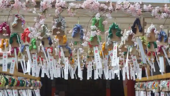 足の神様 服部天神宮(大阪府)
