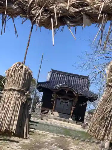 横浜神社の本殿