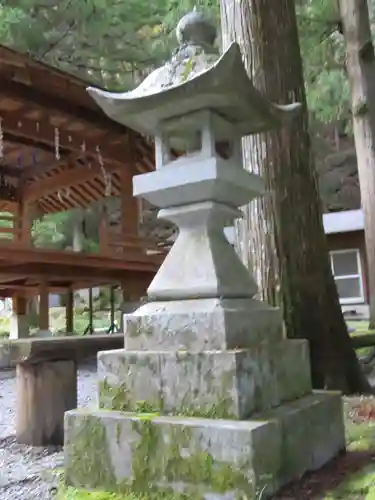 甲斐駒ヶ岳神社の建物その他