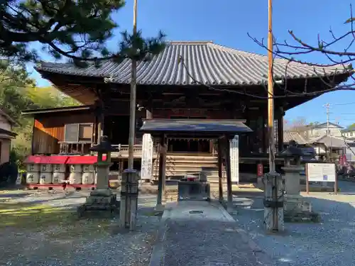 三明寺の本殿・本堂