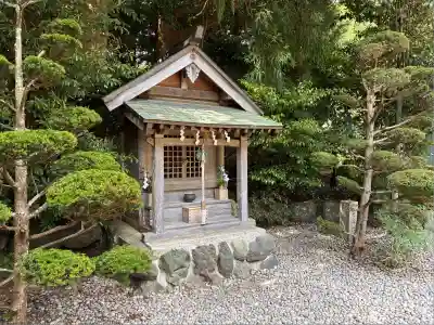 天河大辨財天社の末社・摂社