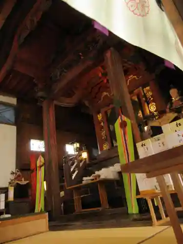 小室浅間神社の本殿・本堂