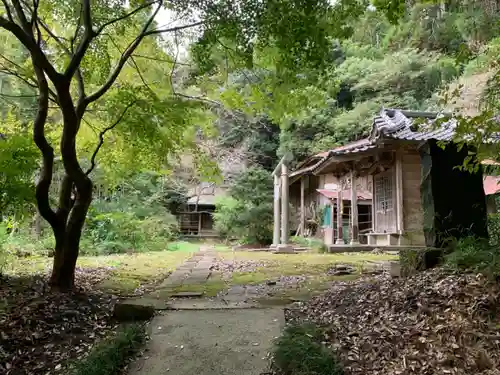 嶺根寺のその他建物