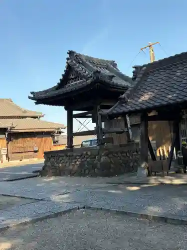 観音寺の{uncategorized: "未分類", other: "その他", undefined: "問題あり", building: "その他建物", grave: "お墓", sacred_gate: "鳥居", guardian: "狛犬", statue: "像", buddha: "仏像", history: "歴史", nature: "自然", garden: "庭園", animal: "動物", pagoda: "塔", temizu: "手水舎", mountain_gate: "山門・神門", sanctuary: "本殿・本堂", subordinate: "末社・摂社", art: "芸術", scenery: "景色", jizo: "地蔵", ema: "絵馬", goshuin: "御朱印", omikuji: "おみくじ", items: "授与品その他", amulet: "お守り", goshuincho: "御朱印帳", eats: "食事", festival: "お祭り", votive_dance: "神楽", shichigosan: "七五三参", wedding: "結婚式", experience: "体験その他", initially: "初詣", around: "周辺", anti_infection: "感染症対策"}