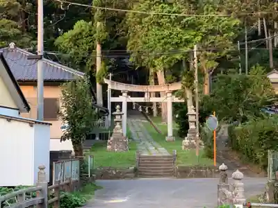 八幡神社の鳥居