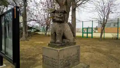 江南神社の狛犬
