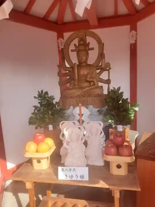 明石弁天厳島神社の仏像